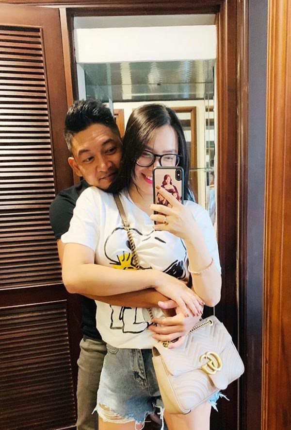 Hải Băng hiện đang có cuộc sống bình yên bên ông xã Thành Đạt. Ảnh: Facebook Hải Băng hiện đang có cuộc sống bình yên bên ông xã Thành Đạt. Ảnh: Facebook