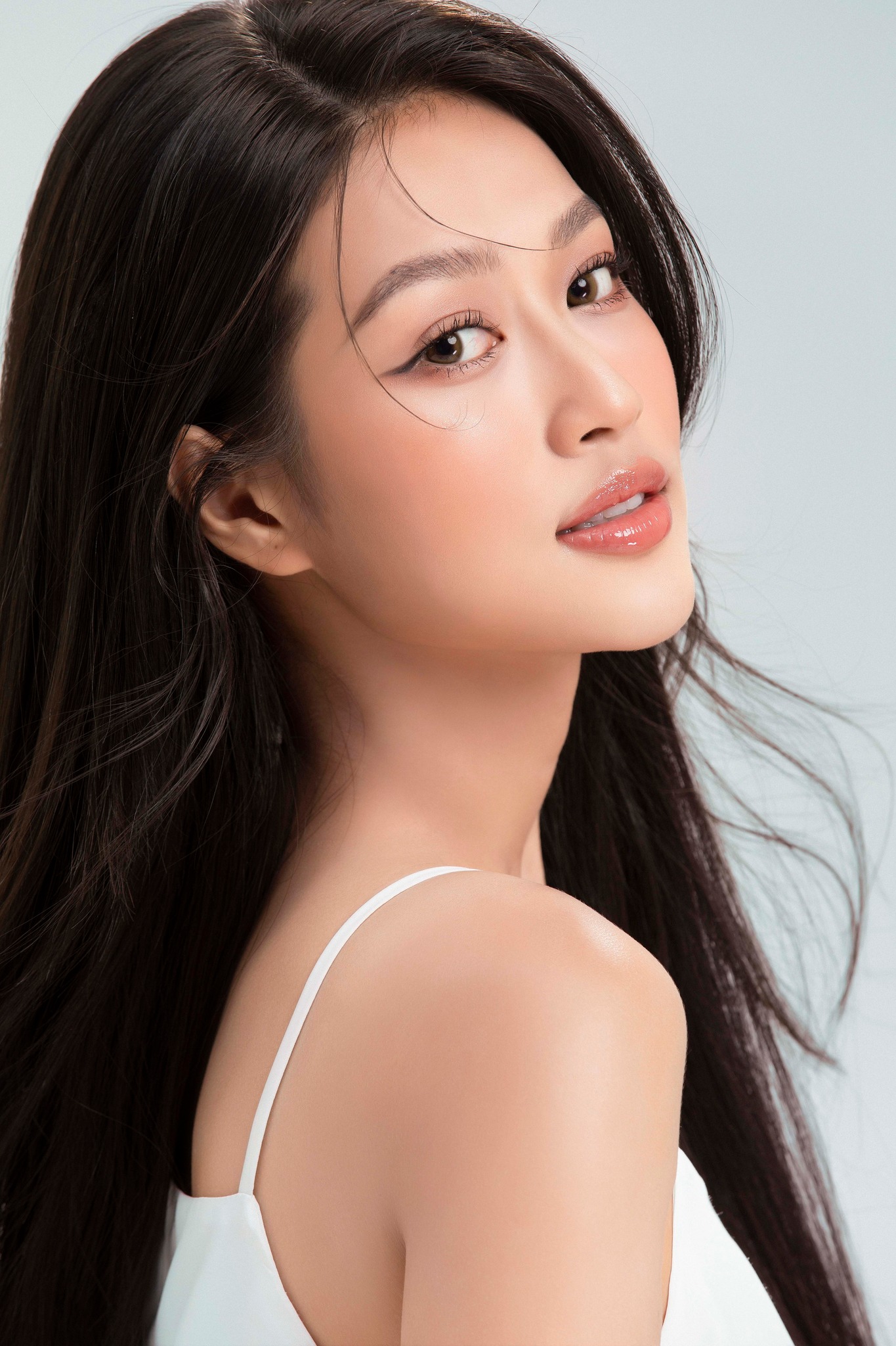 Hoa hậu Thiên Ân bị lập nhóm anti-fan, liên tục bị mỉa mai về ngoại hình. Ảnh: Internet