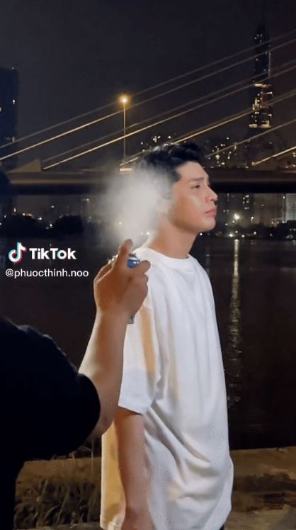 Noo Phước Thịnh khiến fan toát mồ hôi khi gặp sự cố sau chuyến lưu diễn nước ngoài - Ảnh 1 Noo Phước Thịnh khiến fan toát mồ hôi khi gặp sự cố sau chuyến lưu diễn nước ngoài - Ảnh 1