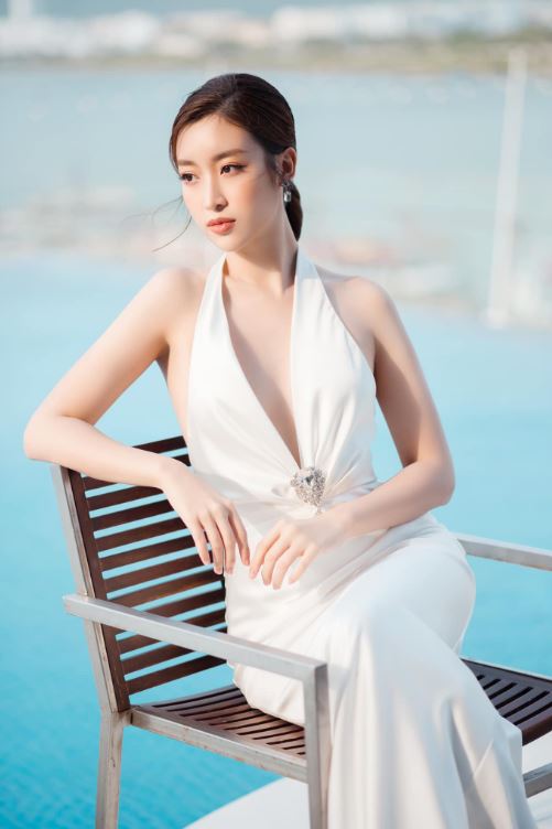 Đỗ Mỹ Linh là một trong những nàng hậu sở hữu thân hình gợi cảm của Vbiz. Ảnh: Internet Đỗ Mỹ Linh là một trong những nàng hậu sở hữu thân hình gợi cảm của Vbiz. Ảnh: Internet