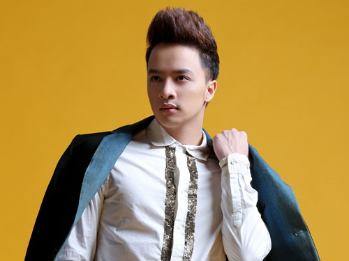 Cao Thái Sơn bất ngờ 'làm hòa' với Nguyễn Văn Chung sau khi bị Nathan Lee mua đứt Con đường mưa - Ảnh 1 Cao Thái Sơn bất ngờ 'làm hòa' với Nguyễn Văn Chung sau khi bị Nathan Lee mua đứt Con đường mưa - Ảnh 1