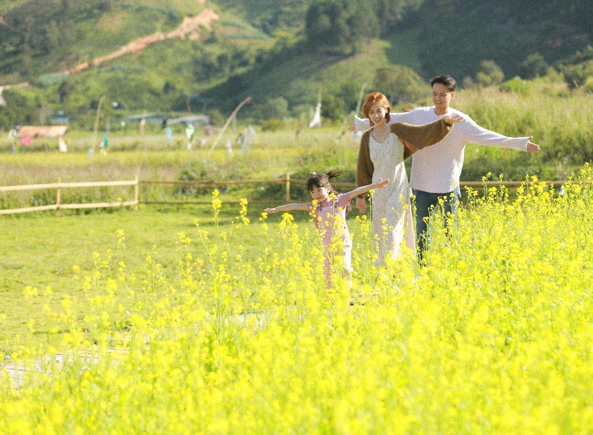 Tú Vi đáp trả cực căng khi bị antifan mỉa mai nhan sắc - Ảnh 3