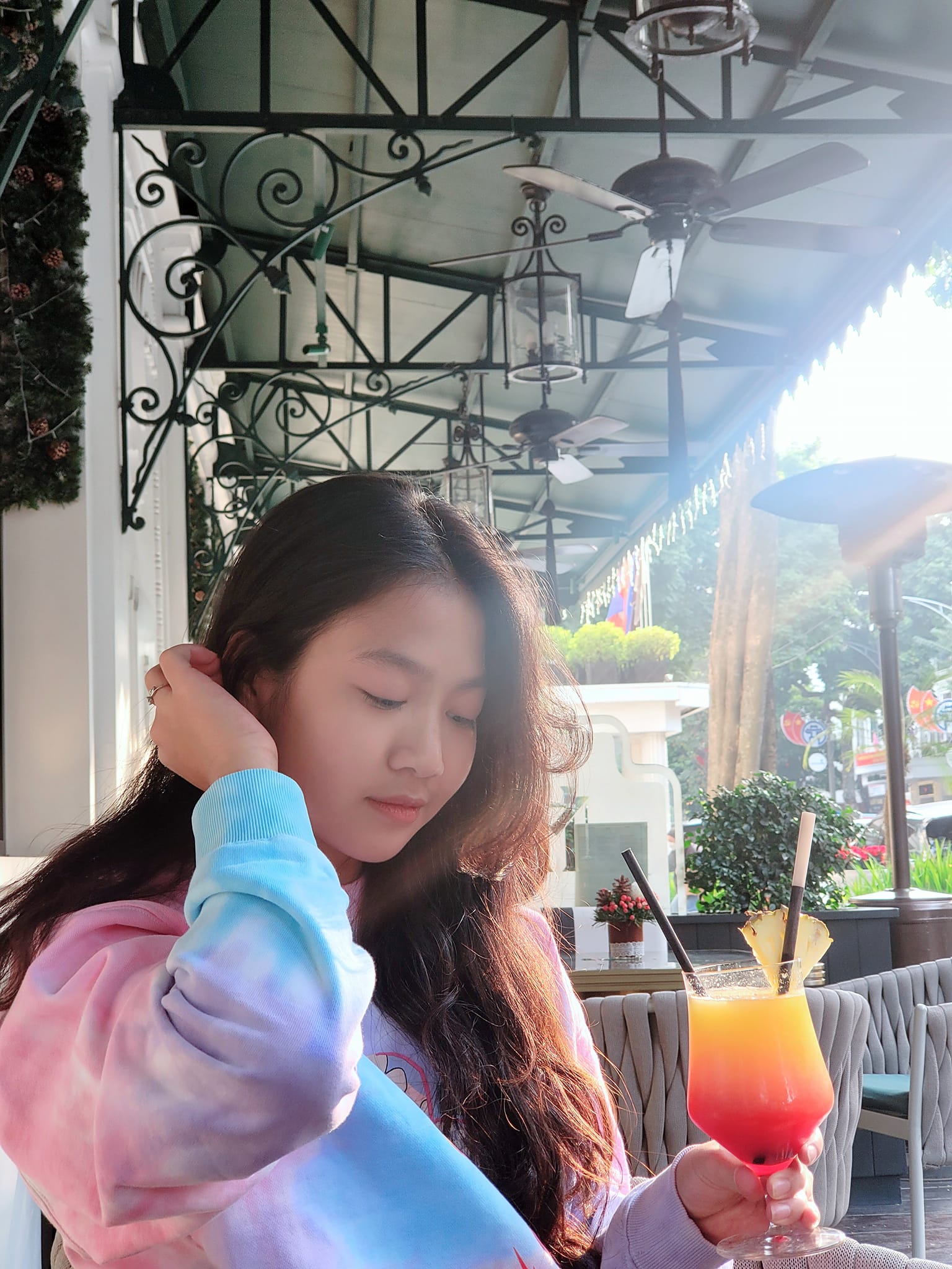 Mạnh Trường tiếp tục khiến dân tình bấn loạn với diện mạo cực phẩm của quý tử  - Ảnh 2