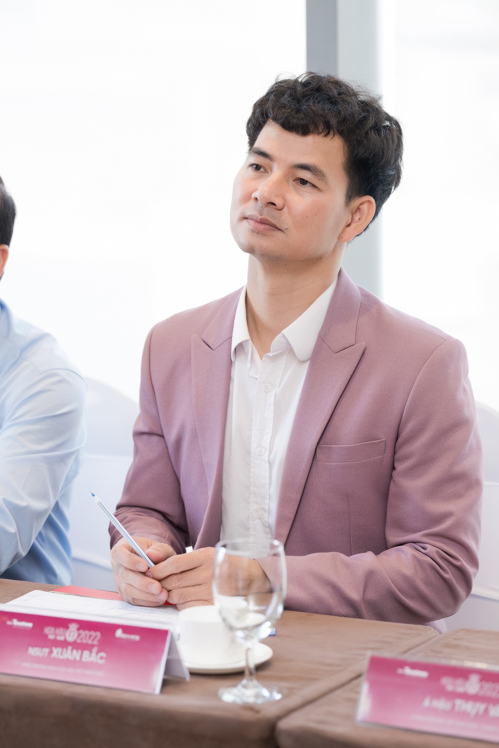 Sao Việt 26/1: Nghi vấn hoa hậu Thanh Thủy bị 'ghẻ lạnh', NS Xuân Bắc tỏ rõ thái độ sau phát ngôn gây tranh cãi - Ảnh 3