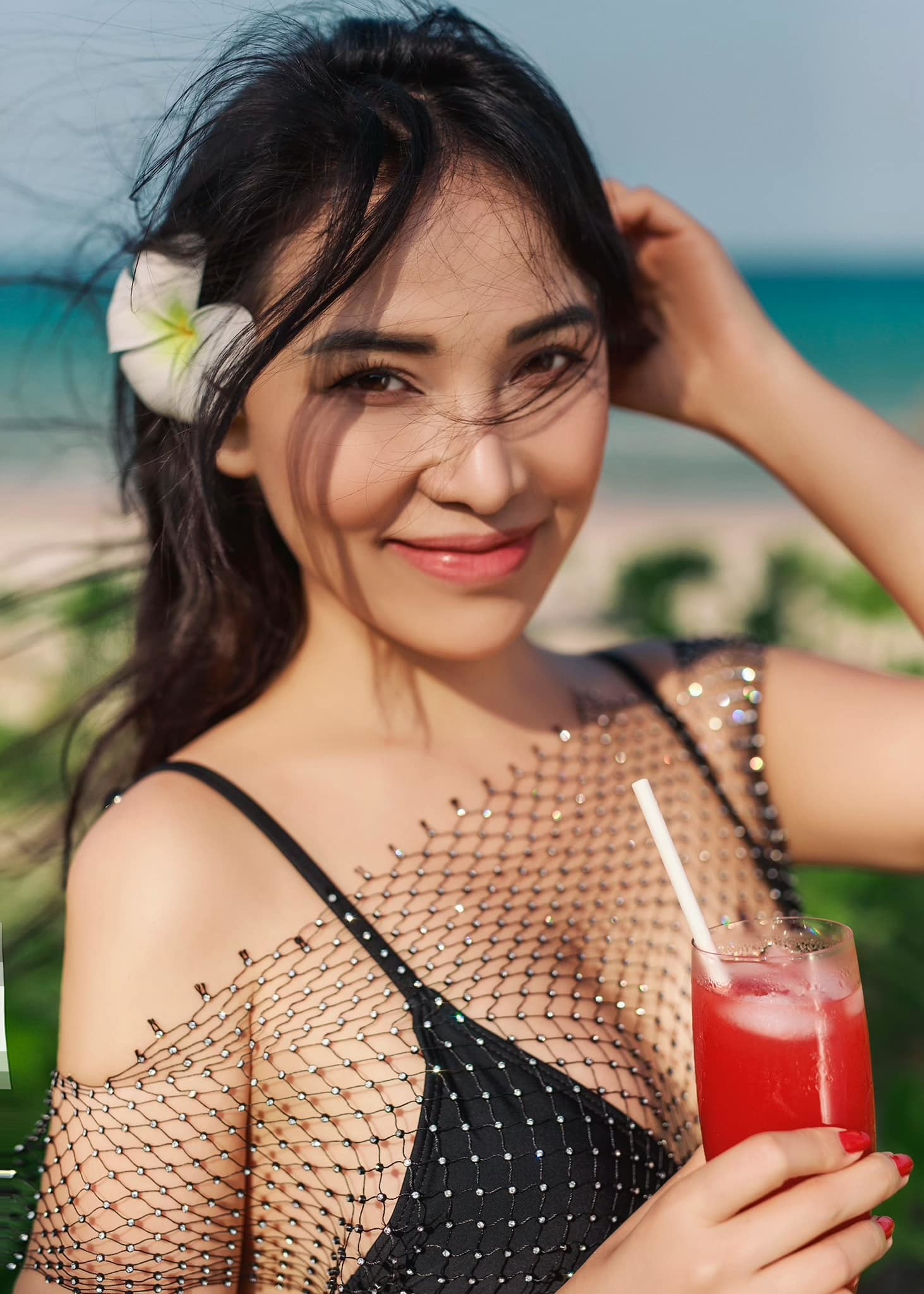 Diệp Lâm Anh chạm mặt Quỳnh Thư ở sự kiện, có hành động cực tinh tế - Ảnh 5