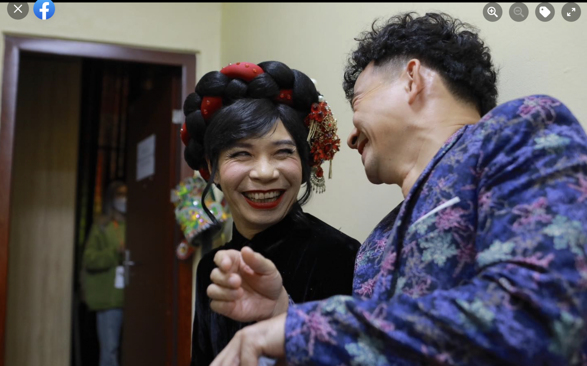 Lộ loạt ảnh hậu trường trong đêm ghi hình đầu tiên của Táo Quân 2023 - Ảnh 10