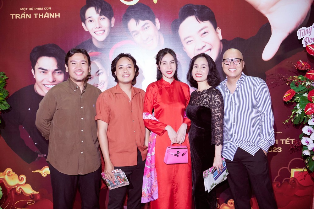 Thủy Tiên xuất hiện đầy lộng lẫy trên thảm đỏ sau thời gian dài ở ẩn, visual đẹp nức nở - Ảnh 2