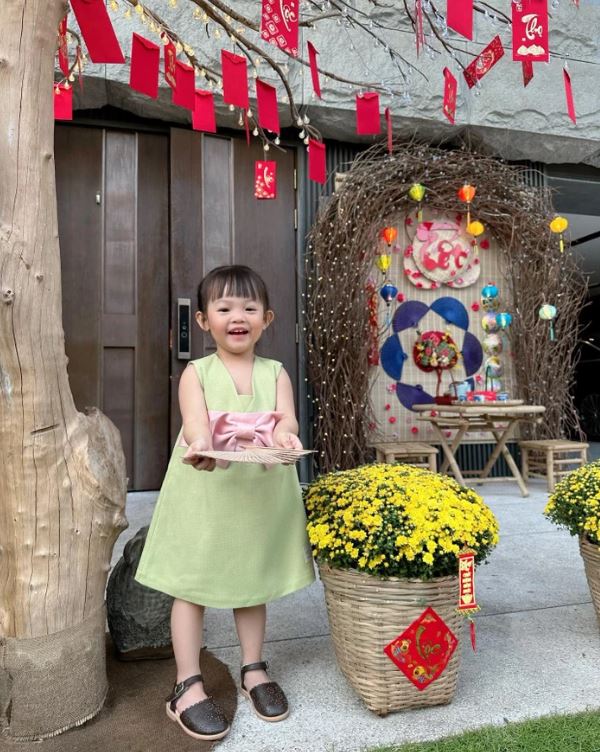 Cường Đôla chính thức vào 'hội sợ vợ': Tất bật dọn nhà vẫn lo vợ cằn nhằn - Ảnh 4 Cường Đôla chính thức vào 'hội sợ vợ': Tất bật dọn nhà vẫn lo vợ cằn nhằn - Ảnh 4