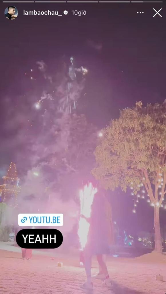 Lệ Quyên hào hứng bên tình trẻ Lâm Bảo Châu. Ảnh chụp màn hình