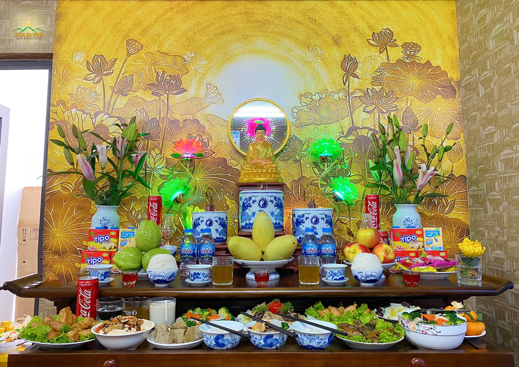 Gợi ý mâm cỗ cúng Rằm tháng Giêng dâng Phật đầy đủ nhất. Ảnh: Internet