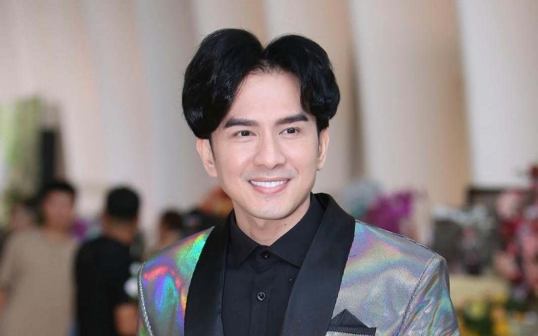 Đan Trường là một trong những ca sĩ đình đám thập niên 90.