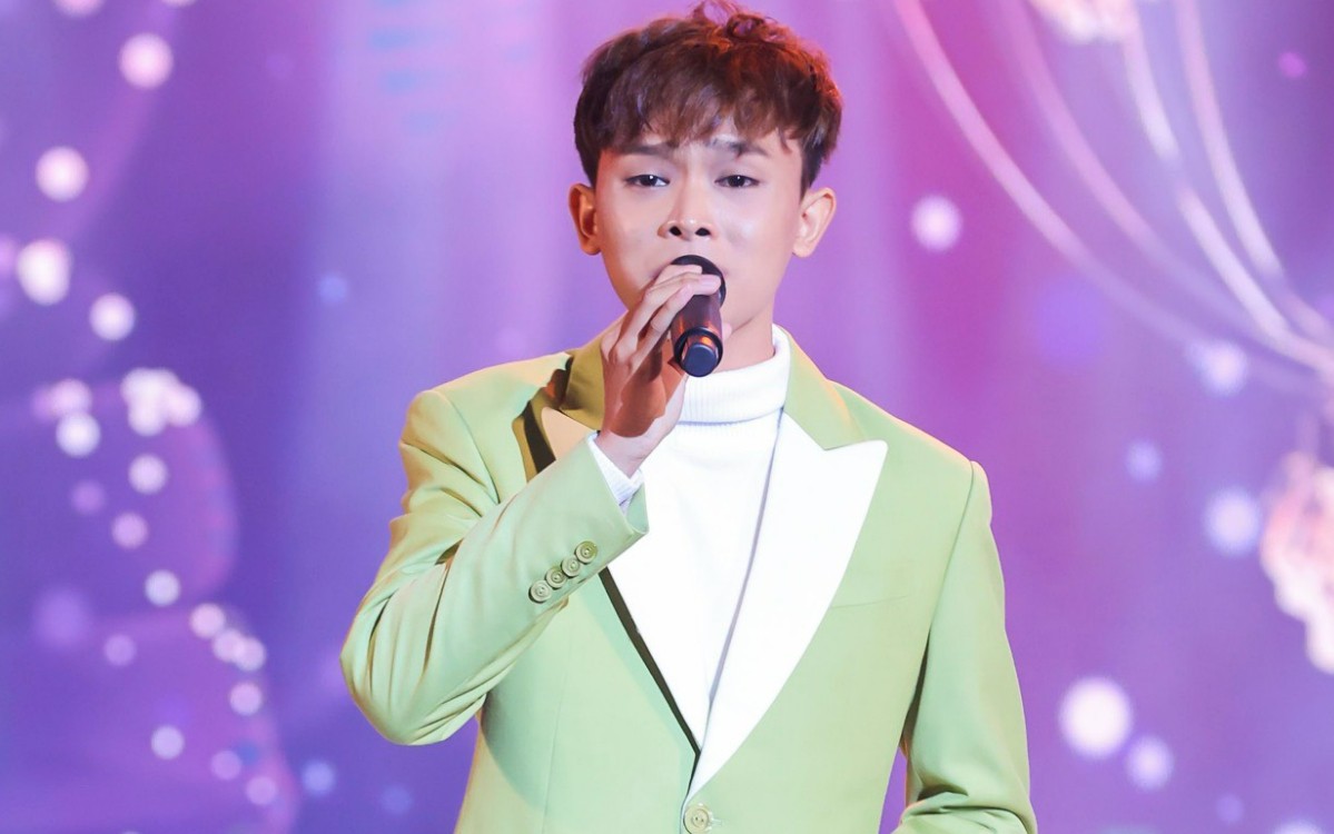 Sự nghiệp lên hương nhưng Hồ Văn Cường lại gây tranh cãi với diện mạo xuống mã trầm trọng - Ảnh 2