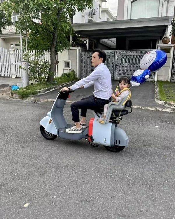 Ngoài BST xế sang, Cường Đôla khiến dân tình trầm trồ khi sở hữu dàn mô tô đắt đỏ - Ảnh 3 Ngoài BST xế sang, Cường Đôla khiến dân tình trầm trồ khi sở hữu dàn mô tô đắt đỏ - Ảnh 3
