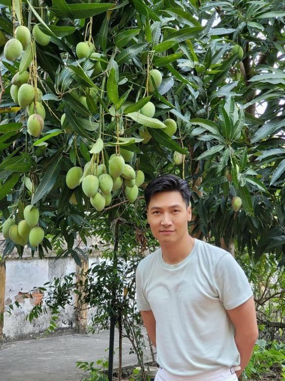 Mạnh Trường trong bộ phim Hương vị tình thân. Ảnh: Internet Mạnh Trường trong bộ phim Hương vị tình thân. Ảnh: Internet