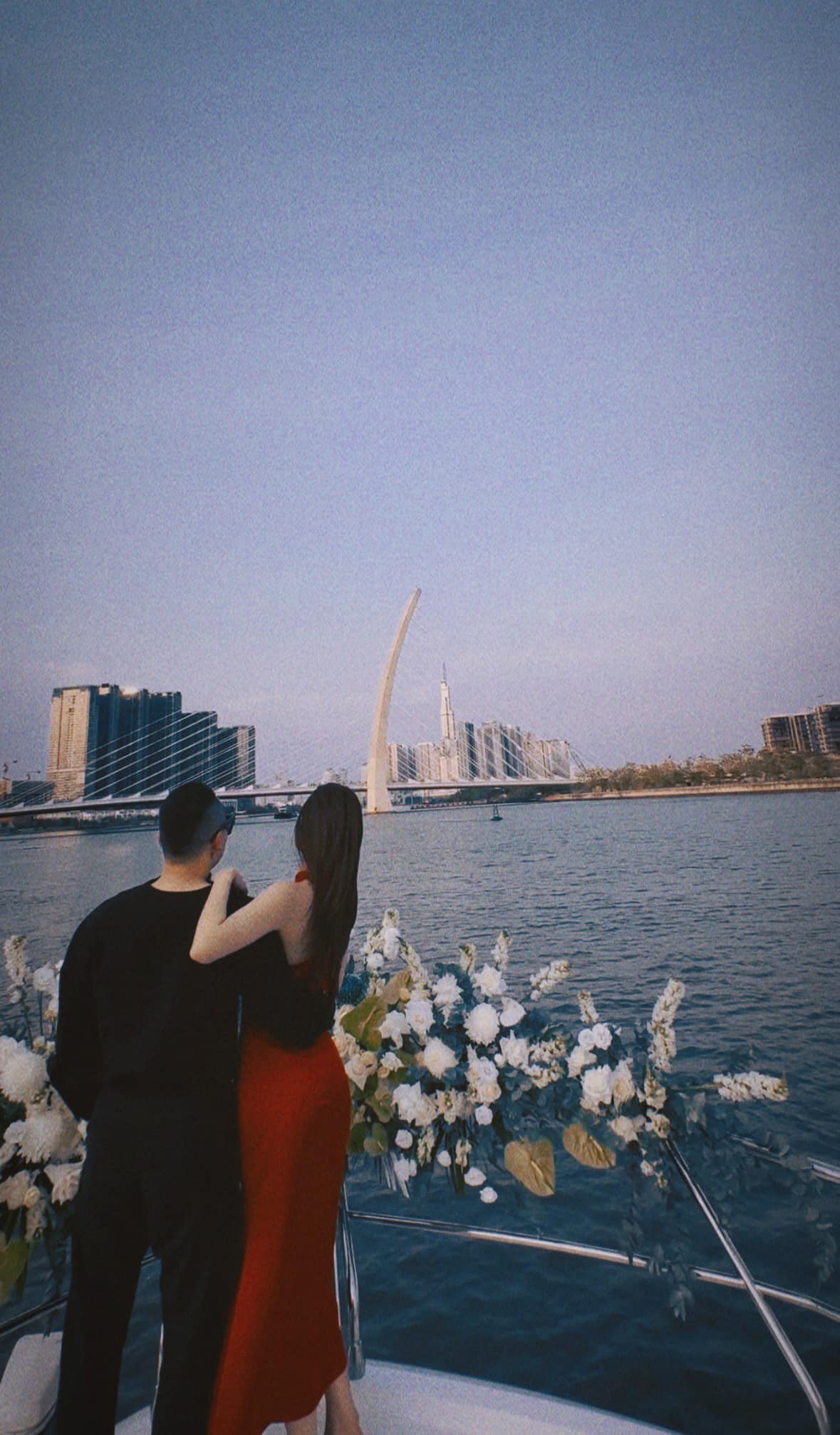 Vũ Khắc Tiệp vẫn thản nhiên làm điều này sau khi gây hoang mang với hình ảnh đổ nát trước căn biệt thự triệu đô - Ảnh 3