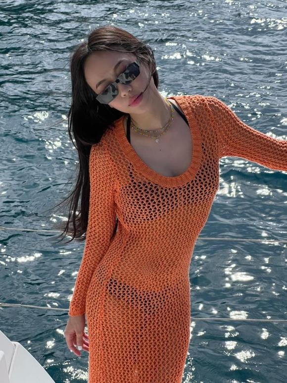 Diệu Nhi xả ảnh khoe body vô cùng nuột nà giữa tin đồn mang bầu. Ảnh: Facebook Diệu Nhi xả ảnh khoe body vô cùng nuột nà giữa tin đồn mang bầu. Ảnh: Facebook