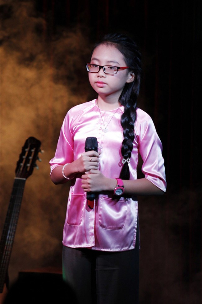 Dù 'lột xác' đến khó tin trong phong cách nhưng Phương Mỹ Chi vẫn quyết giữ điều này - Ảnh 2 Dù 'lột xác' đến khó tin trong phong cách nhưng Phương Mỹ Chi vẫn quyết giữ điều này - Ảnh 2