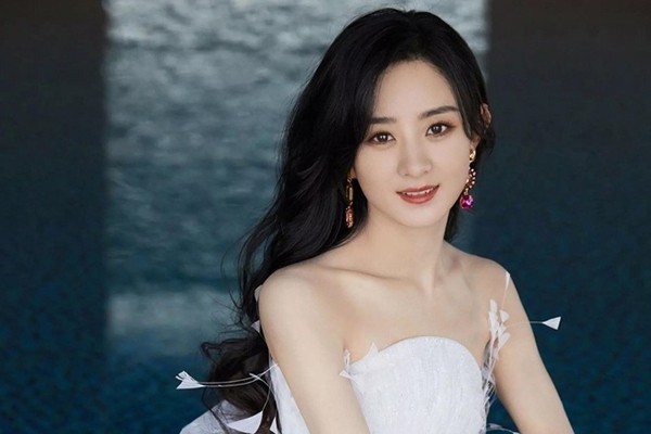 Triệu Lệ Dĩnh hiện chưa có bất kỳ phản hồi nào. Ảnh: Internet Triệu Lệ Dĩnh hiện chưa có bất kỳ phản hồi nào. Ảnh: Internet