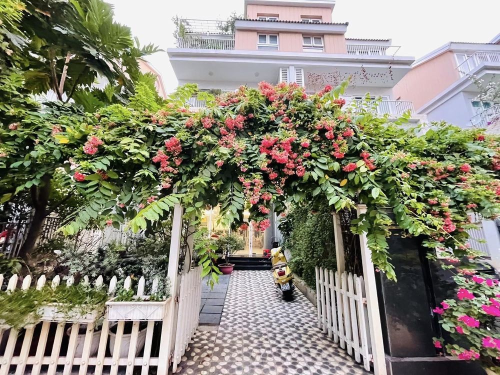 Trầm trồ với cơ ngơi mới bề thế của Thân Thúy Hà tại Đà Lạt - Ảnh 3