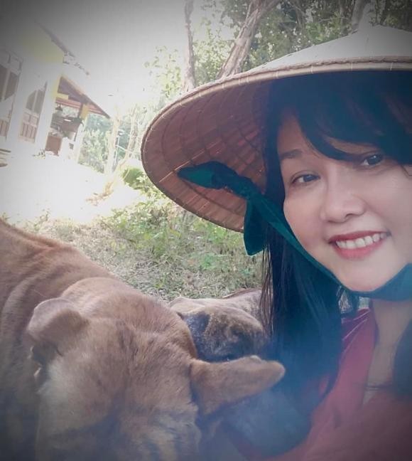 Ngỡ ngàng với dung mạo cực trẻ trung của MC Thu Uyên ở tuổi 50 sau hơn 3 năm rời sóng truyền hình  - Ảnh 3