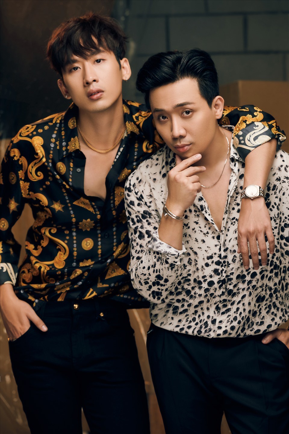 Tuấn Trần và Trấn Thành dính tin đồn nghỉ chơi vì thời gian gần đây ít tương tác, nhưng tất cả chỉ là tin đồn. Ảnh: Internet