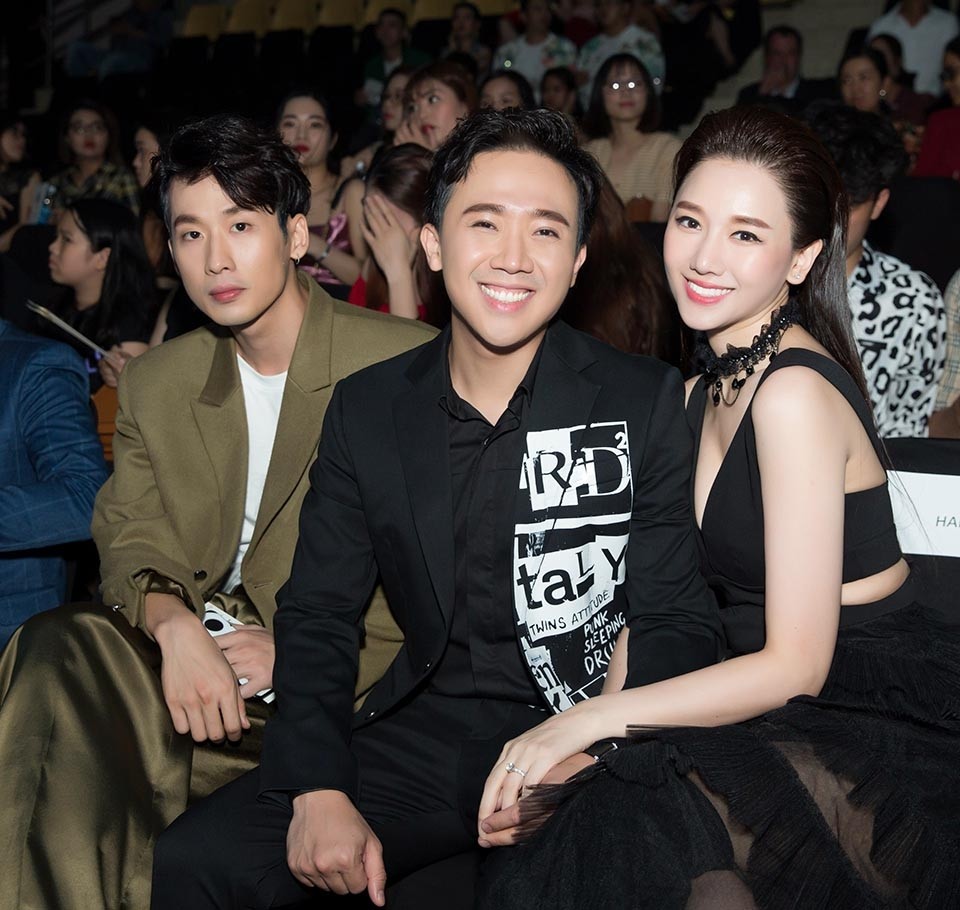 Tuấn Trần có mối quan hệ vô cùng thân thiết với vợ chồng Hari Won và Trấn Thành. Ảnh: Internet