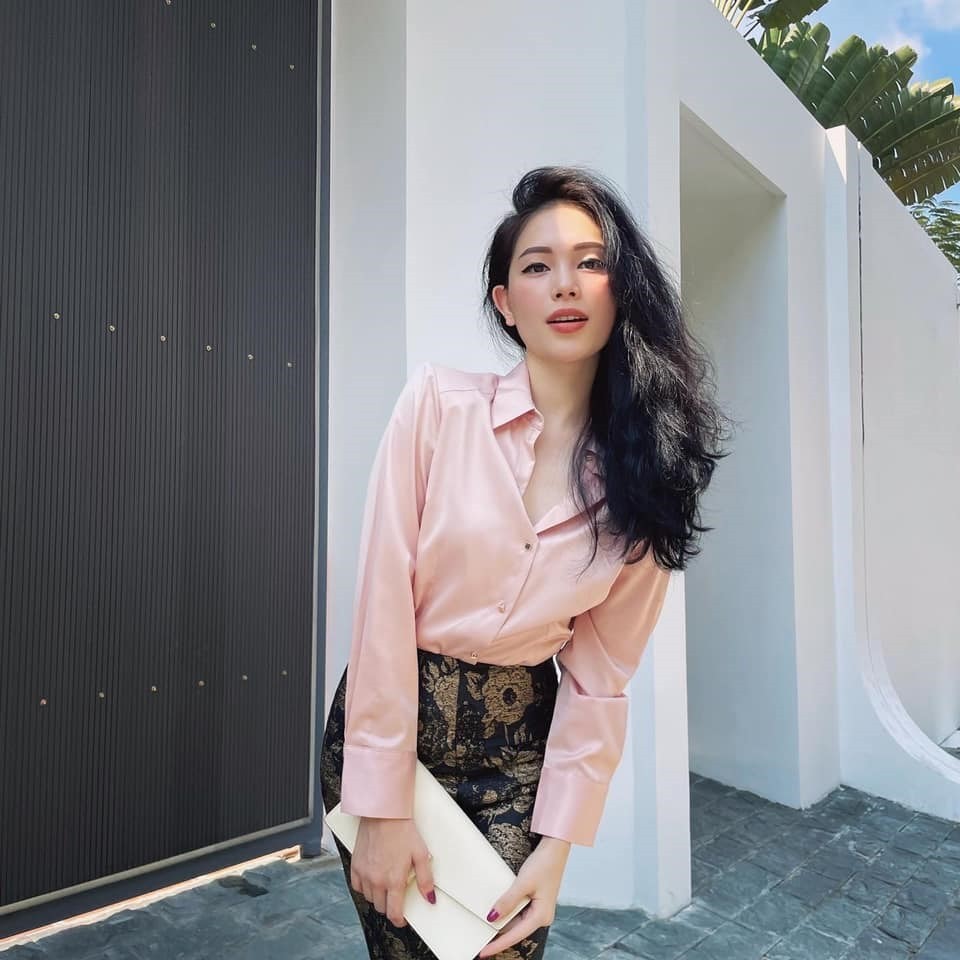 Linh Rin hé lộ bí kíp đắt giá để giữ dáng trước khi về làm dâu chốn hào môn 6 Linh Rin hé lộ bí kíp đắt giá để giữ dáng trước khi về làm dâu chốn hào môn 6