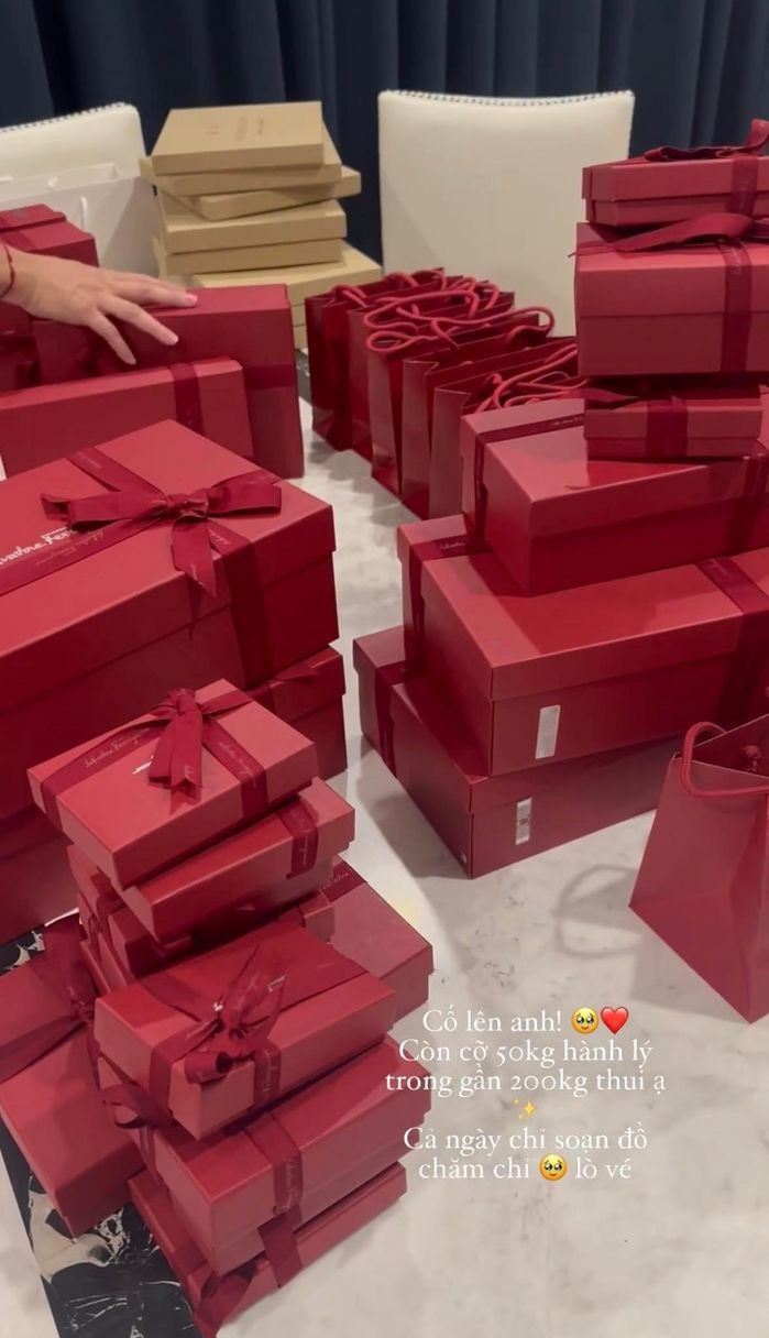 Trước thềm hôn lễ bạc tỷ của Linh Rin và Phillip Nguyễn: Đi ăn cưới sang về còn được quà xịn 4 Trước thềm hôn lễ bạc tỷ của Linh Rin và Phillip Nguyễn: Đi ăn cưới sang về còn được quà xịn 4