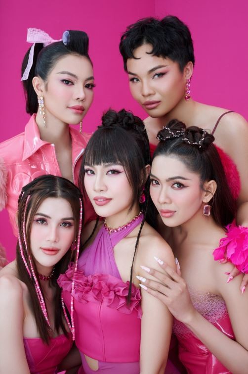 Sau khi khiến Quỳnh Châu bẽ bàng, Thủy Tiên 'tất tay chơi lớn' tại MIQ 2 Sau khi khiến Quỳnh Châu bẽ bàng, Thủy Tiên 'tất tay chơi lớn' tại MIQ 2