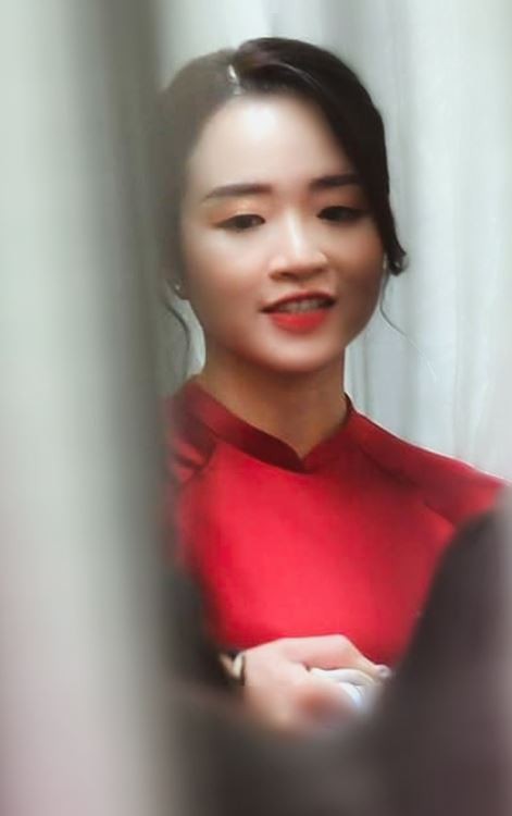 Bà xã Lương Xuân Trường hiếm hoi lộ diện, nhan sắc cực phẩm khiến dân tình 'phát sốt' 3 Bà xã Lương Xuân Trường hiếm hoi lộ diện, nhan sắc cực phẩm khiến dân tình 'phát sốt' 3