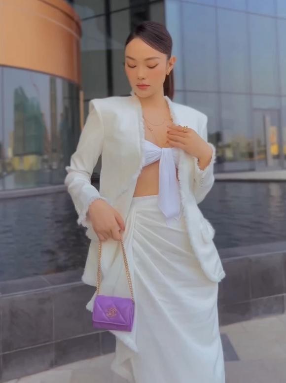 Minh Hằng lộ body hiện tại sau khi thông báo mang bầu, nhận được cơn mưa lời khen vì điều này - Ảnh 3 Minh Hằng lộ body hiện tại sau khi thông báo mang bầu, nhận được cơn mưa lời khen vì điều này - Ảnh 3
