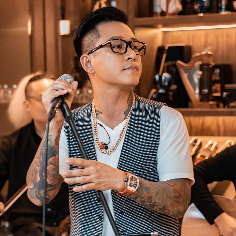 Dù ít còn tham gia vào showbiz nhưng Đàm Vĩnh Hưng vẫn nhận được sự quan tâm rất lớn của CDM. Ảnh: Internet