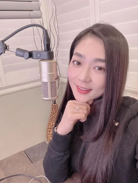 'Vua cá Koi' vừa phủ nhận tin đồn hôn nhân tan vỡ, Hà Thanh Xuân đã có động thái gây chú ý - Ảnh 3 'Vua cá Koi' vừa phủ nhận tin đồn hôn nhân tan vỡ, Hà Thanh Xuân đã có động thái gây chú ý - Ảnh 3