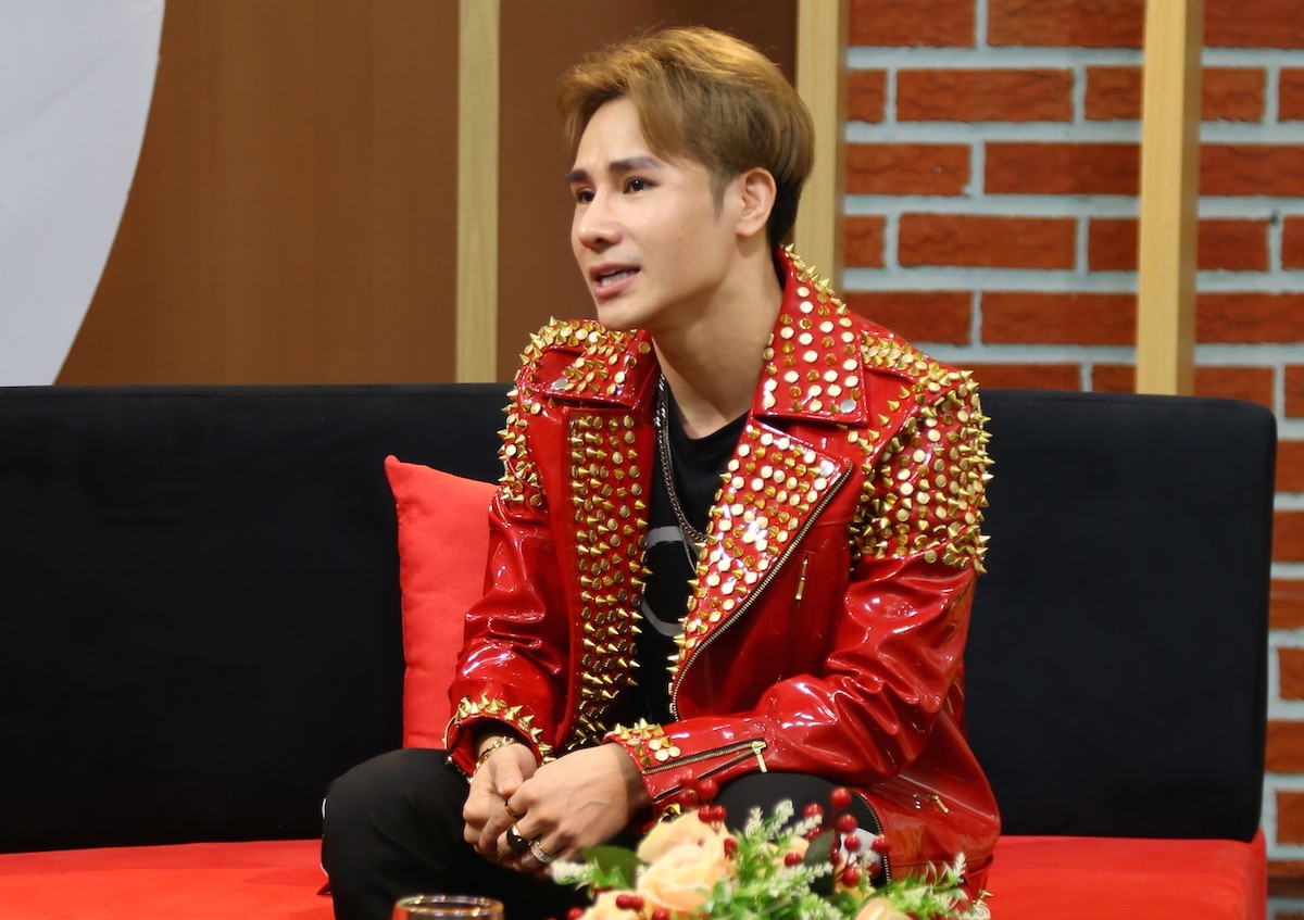 Chu Bin nói gì giữa ồn ào gài bạn gái có con nhưng chối bỏ theo nhân tình gây xôn xao? 5 Chu Bin nói gì giữa ồn ào gài bạn gái có con nhưng chối bỏ theo nhân tình gây xôn xao? 5