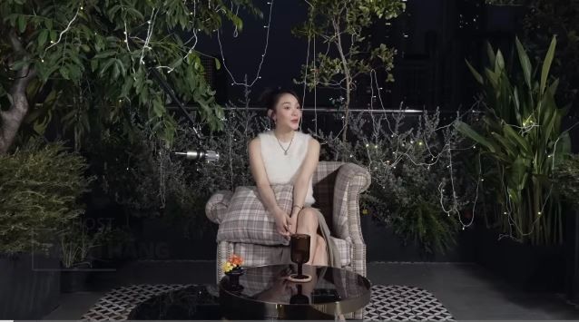 Cuộc sống xa hoa của mẹ bầu Minh Hằng: Góc nào cũng thấy 'mùi tiền' khiến dân tình chỉ biết trầm trồ 1 Cuộc sống xa hoa của mẹ bầu Minh Hằng: Góc nào cũng thấy 'mùi tiền' khiến dân tình chỉ biết trầm trồ 1