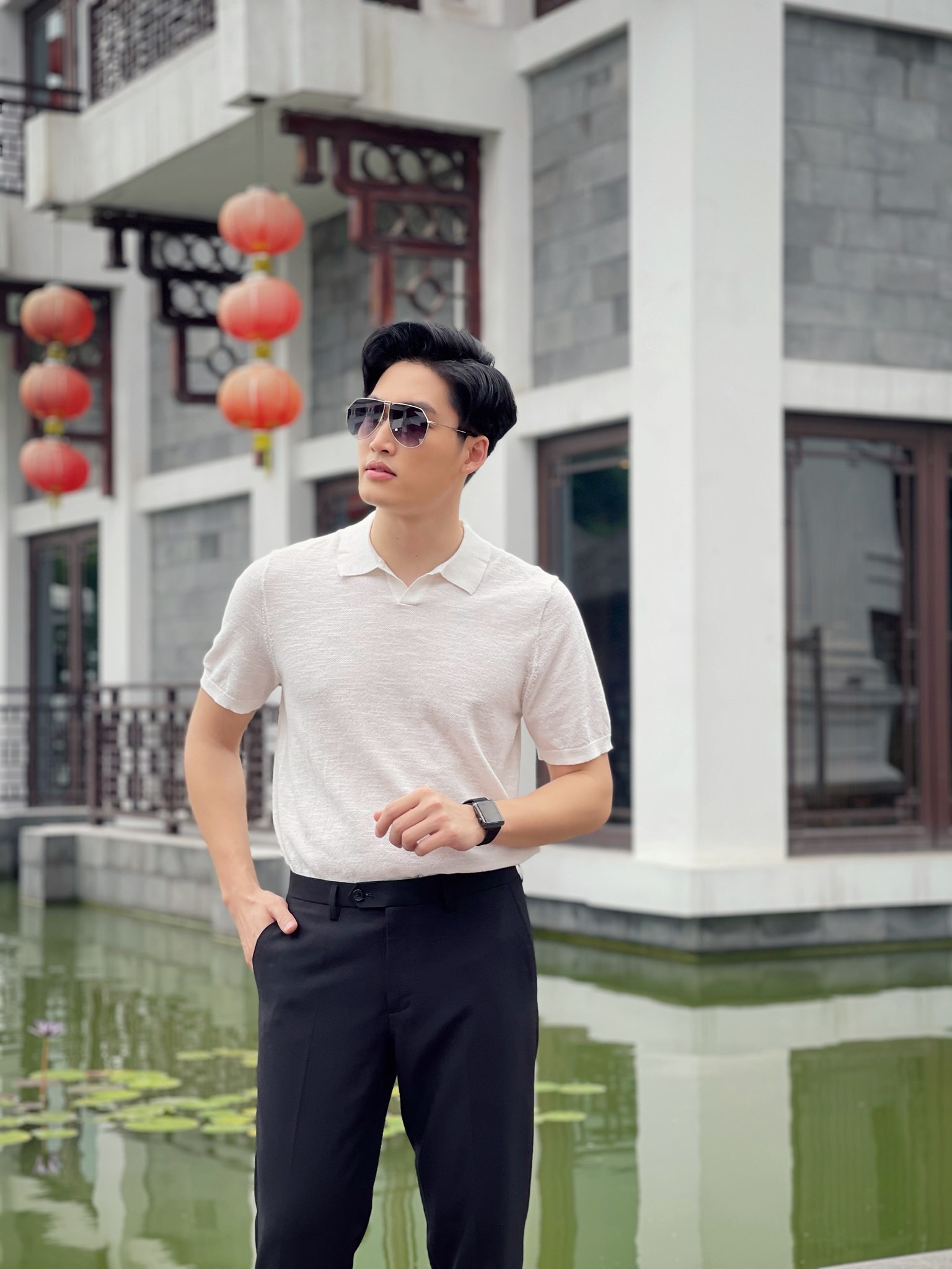 Đình Tú bất ngờ tuyên bố cuối năm kết hôn, xả ảnh cực tình bên nữ diễn viên trẻ 7 Đình Tú bất ngờ tuyên bố cuối năm kết hôn, xả ảnh cực tình bên nữ diễn viên trẻ 7