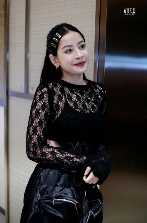Visual đỉnh cao của Chi Pu khiến nhiều người trầm trồ. Ảnh: Facebook Visual đỉnh cao của Chi Pu khiến nhiều người trầm trồ. Ảnh: Facebook