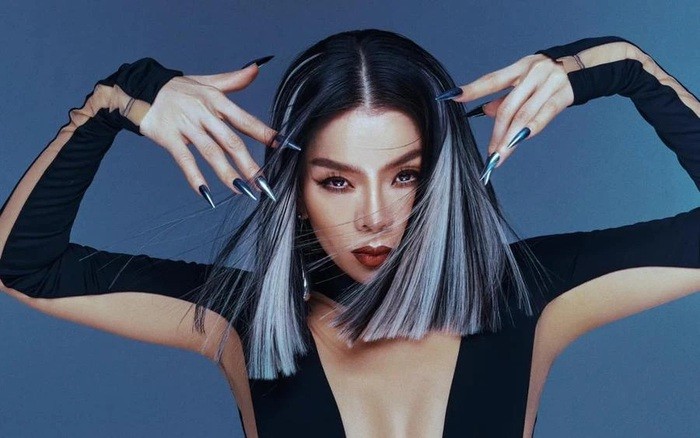 Lệ Quyên lên đồ đi show 'cực cháy', đổi gu nhạc remix khiến dân tình tròn mắt - Ảnh 3 Lệ Quyên lên đồ đi show 'cực cháy', đổi gu nhạc remix khiến dân tình tròn mắt - Ảnh 3