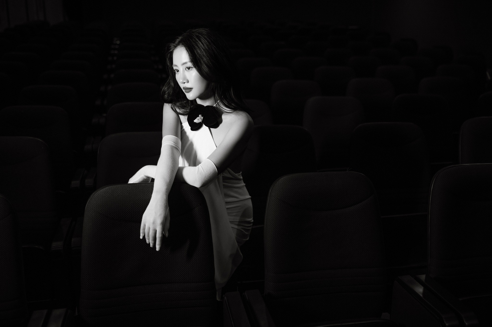 Văn Mai Hương được nhận xét ngày càng quyến rũ và gợi cảm hơn. Ảnh: Internet