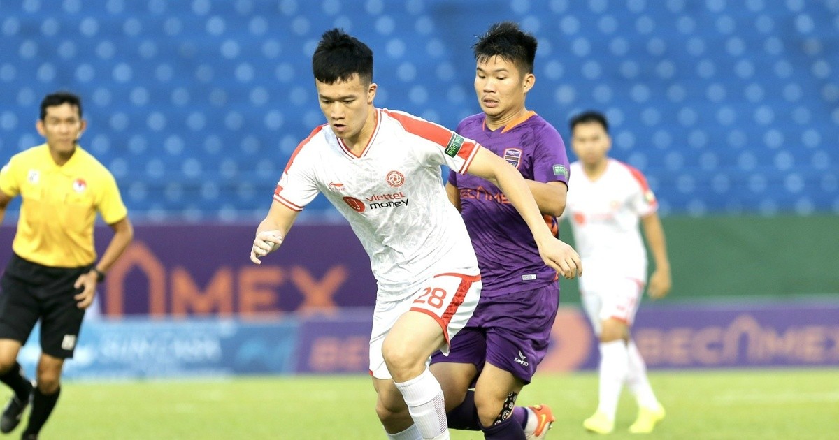 Hoàng Đức gặp chấn thương trong trận đấu với Công an Hà Nôi. Ảnh: Internet