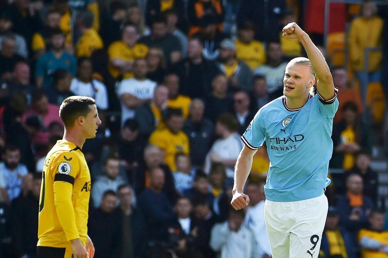 Sau trận Nottm Forest, nhiều chuyên gia cho rằng sự vô duyên của số 9 đã khiến Man City rơi điểm và mất luôn ngôi đầu vào tay Arsenal. Ảnh: Marca