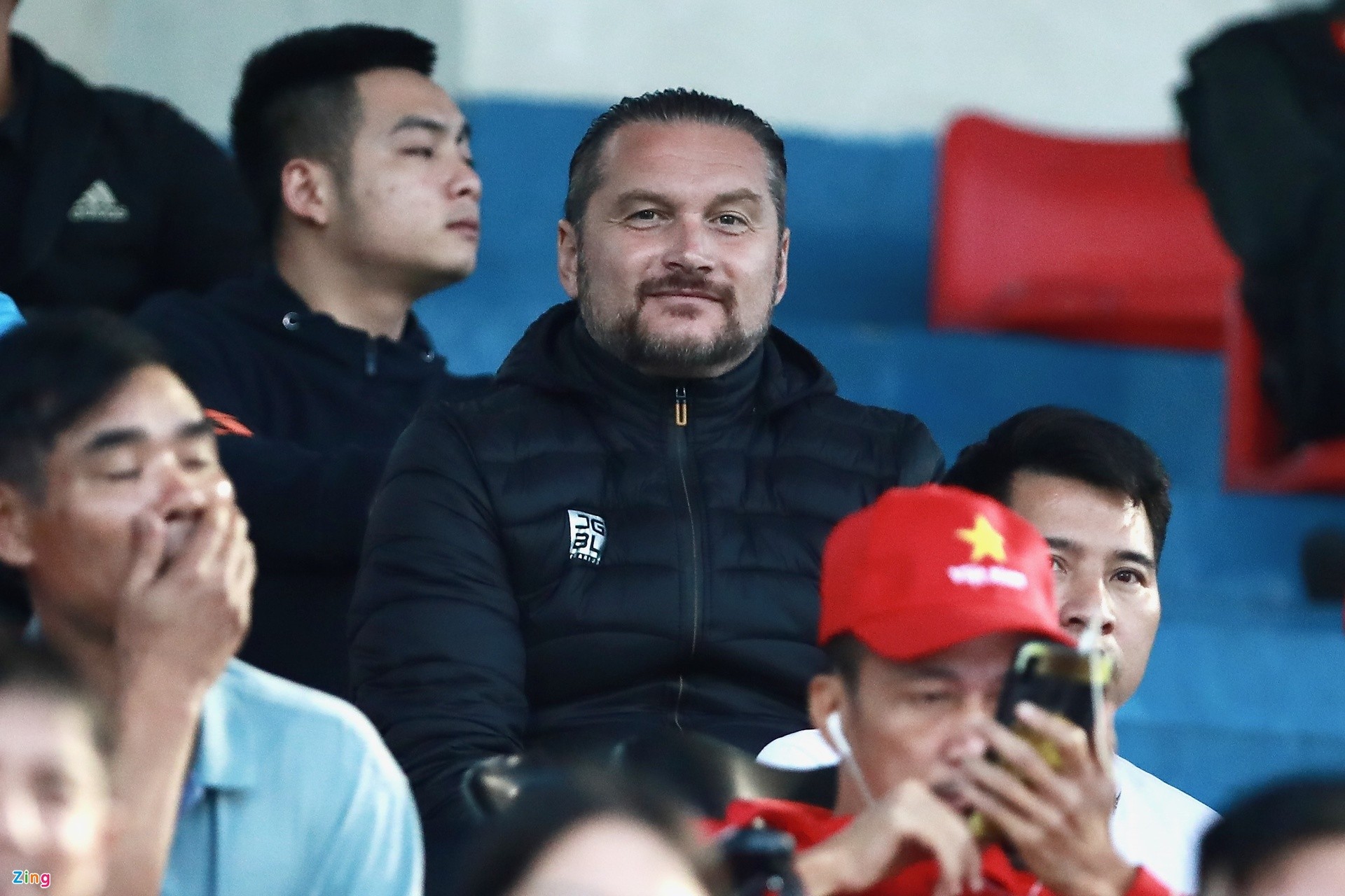 V.League tạm dừng đang khiến nhiều HLV, chuyên gia phản đối trong thời gian gần đầy vì dẫn đến nhiều hệ lụy. Ảnh: Zing News