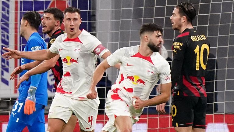 RB Leipzig có trận đấu hay trên sân nhà khi xuất sắc cầm hòa Man City. Ảnh: SkySports RB Leipzig có trận đấu hay trên sân nhà khi xuất sắc cầm hòa Man City. Ảnh: SkySports