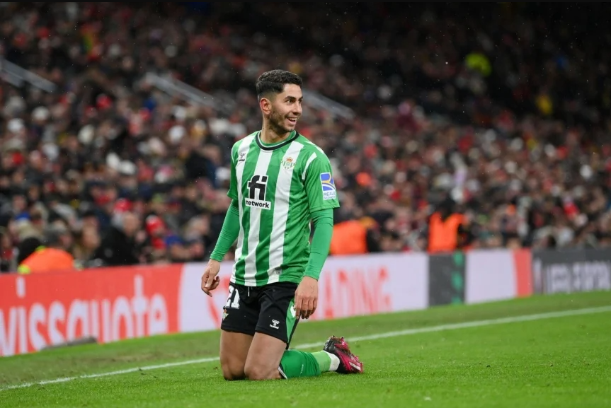 3. Man United tạo ra đến 9 cơ hội ăn bàn trước Real Betis, đây là số cơ hội ghi bàn nhiều nhất của Quỷ Đỏ ở Premier League, Europa League, Champions League trong 6 năm qua.