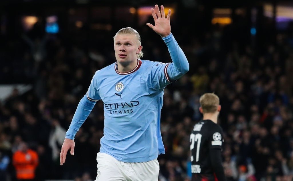 Haaland và Mbappe đều vượt xa Messi và Ronaldo khi các đàn anh ghi 30 bàn ở Champions League lần lượt ở tuổi 23 và ba tháng, 26 tuổi và bảy tháng.