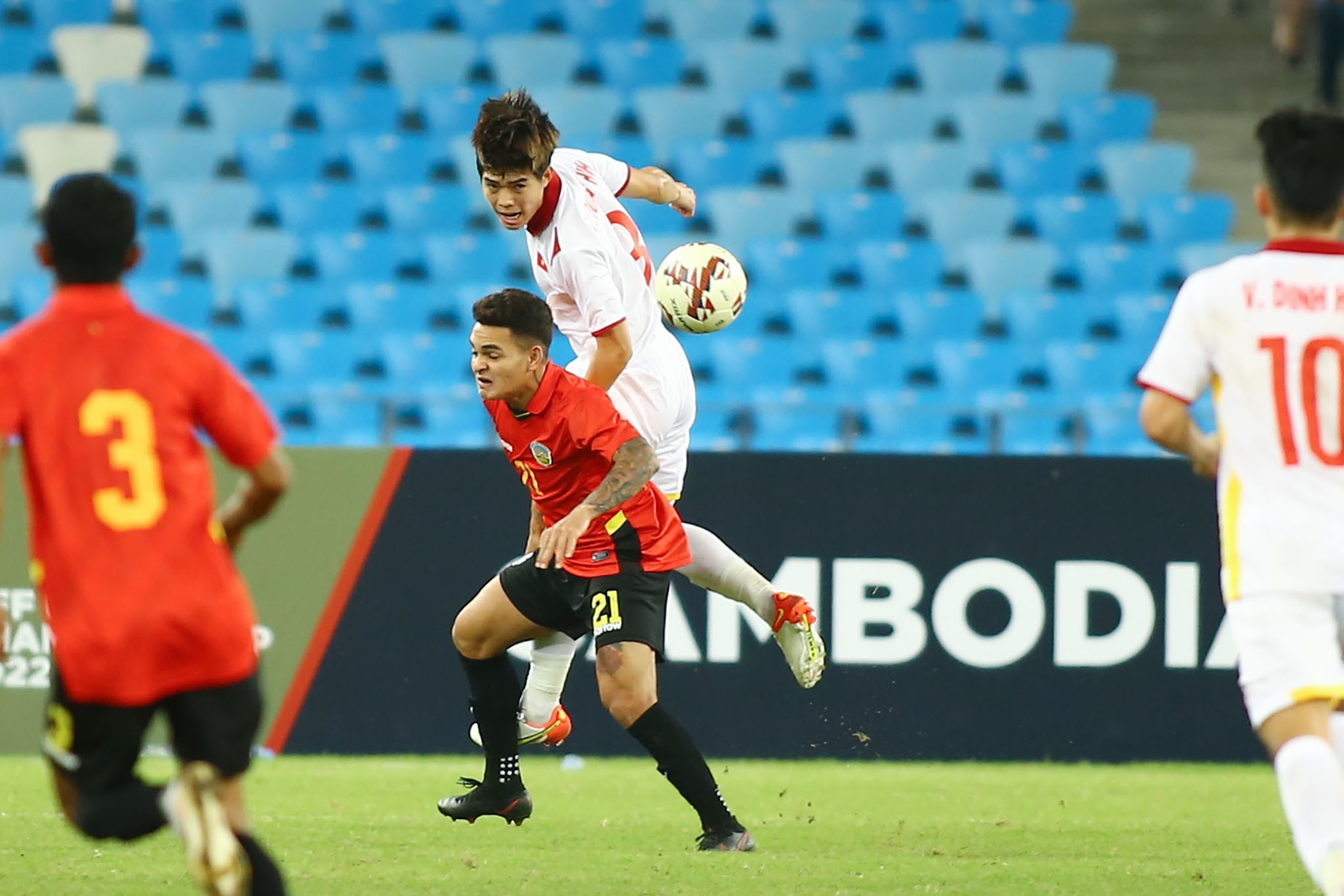 Đội trưởng U23 Việt Nam hy vọng người hâm mộ đừng quay lưng với thầy trò HLV Troussier 1 Đội trưởng U23 Việt Nam hy vọng người hâm mộ đừng quay lưng với thầy trò HLV Troussier 1