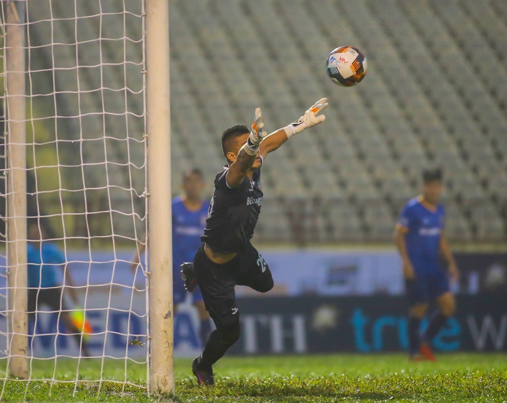 Đức Cường quyết định giải nghệ khiến nhiều người hâm mộ không khỏi tiếc nuối. Ảnh: VPF