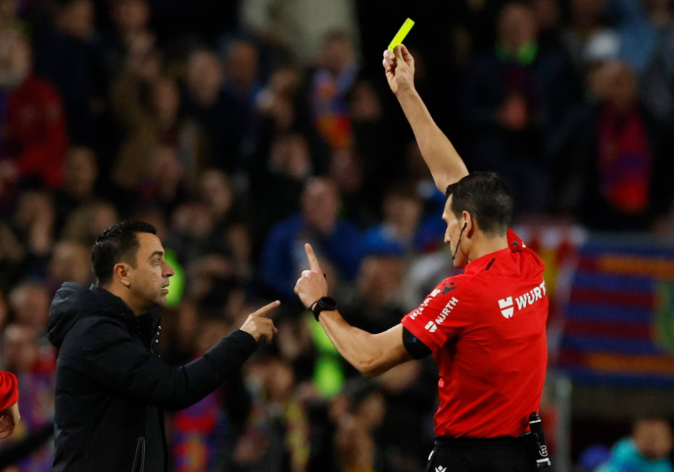 4. Đội bóng của HLV Carlo Ancelotti kiểm soát bóng ít hơn (47,2%), sút ít hơn (9 so với 11) và tạo ra ít cơ hội hơn (7 so với 11). Nhưng lại tỏ ra hiệu quả ở 1/3 sân đối phương khi 7 trong 9 cú sút đã đi trúng đích.