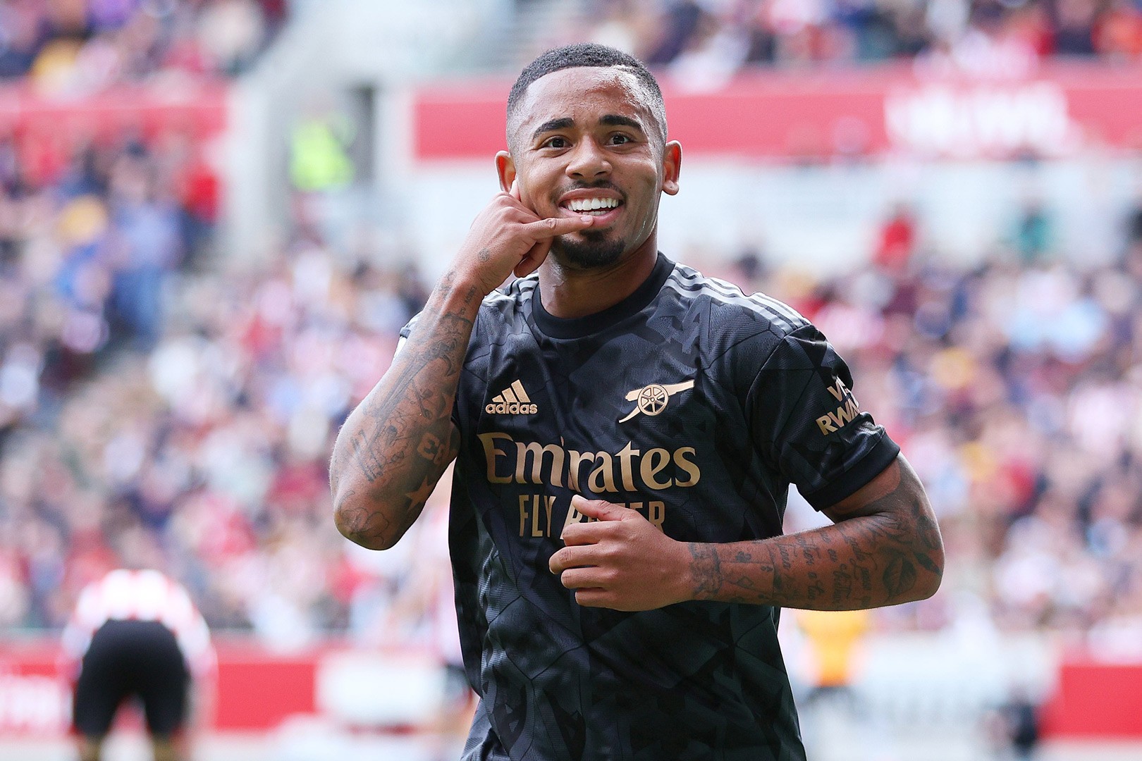 10. Gabriel Jesus – Arsenal: Cầu thủ người Brazil đang hồi sinh mạnh mẽ kể từ khi hoàn tất thương vụ chuyển nhượng 45 triệu bảng từ Man City sang Arsenal. Cho đến nay anh ghi được 9 bàn thắng và kiến tạo 6 lần dù cho phải ngồi ngoài 3 tháng vì chấn thương đầu gối. Jesus có điểm trung bình là 7,53 theo Whoscored.