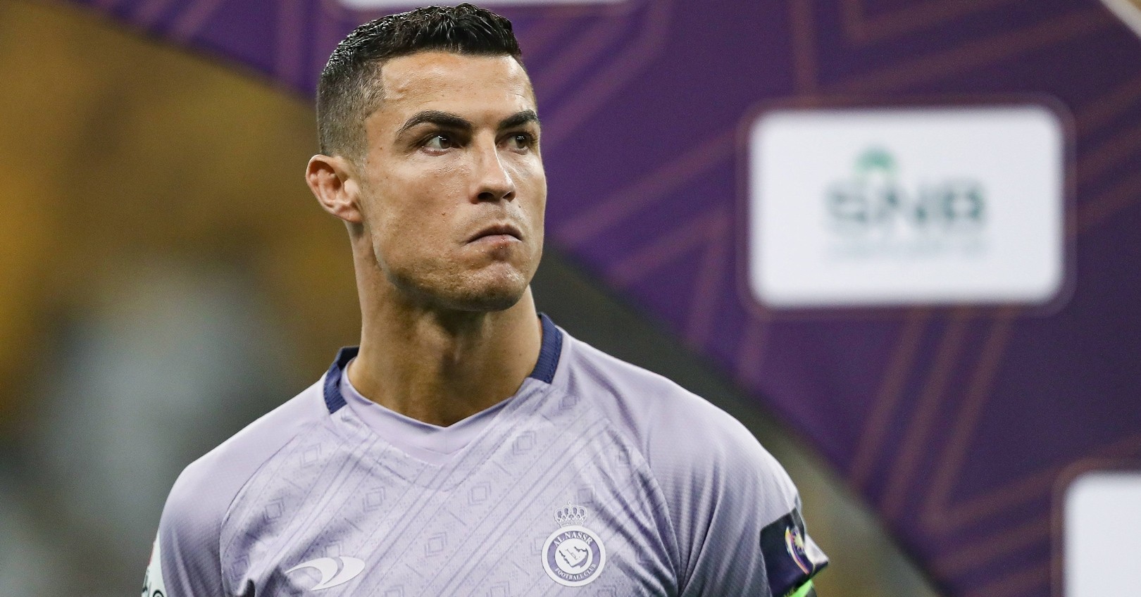 Nữ luật sư Saudi Arabia yêu cầu lệnh bắt giữ Ronaldo sau hành động nhạy cảm 2 Nữ luật sư Saudi Arabia yêu cầu lệnh bắt giữ Ronaldo sau hành động nhạy cảm 2